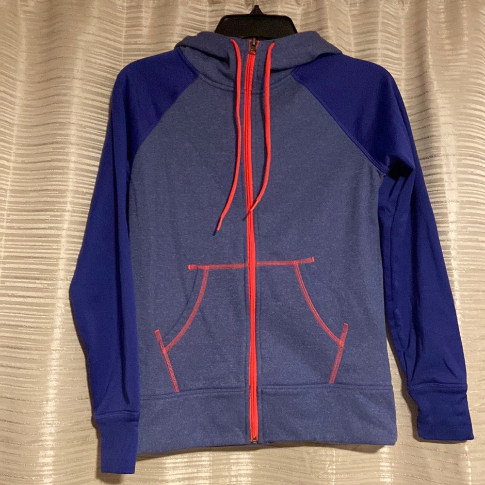 🎉HP ❤️Champion Woman’s hooded jacket. Blue/purple with hot pink accents EUC